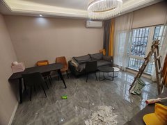 温州鹿城信河街(免费看房!)信河街,好房1200起,正在打扫卫生,马上可住出租房源真实图片