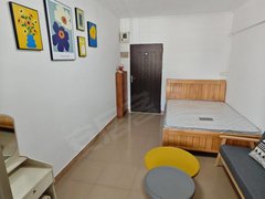 肇庆端州城东丽日蓝湾2楼大套间精装修家私电器齐全有小区管理出租房源真实图片