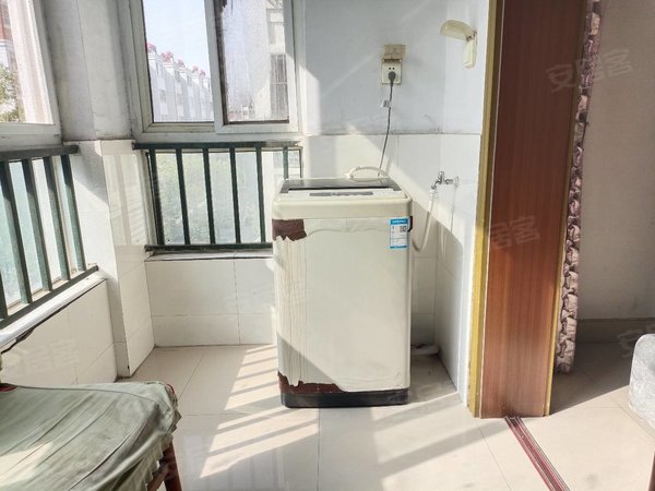 宿迁宿城宿城新区学府雅苑学府雅苑  多层两室朝阳  通透户型  有钥匙