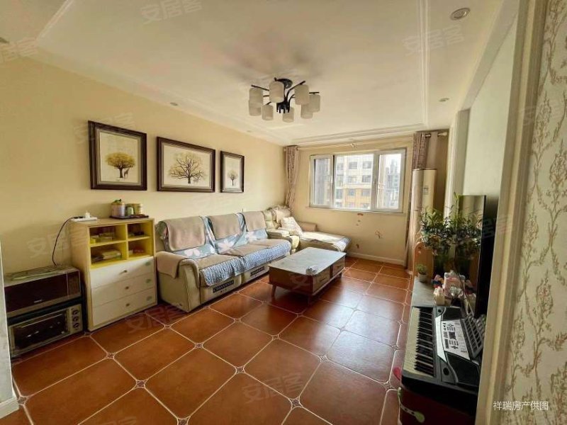 万泰花园商业配套成熟刚需两居板楼小区新交通便捷