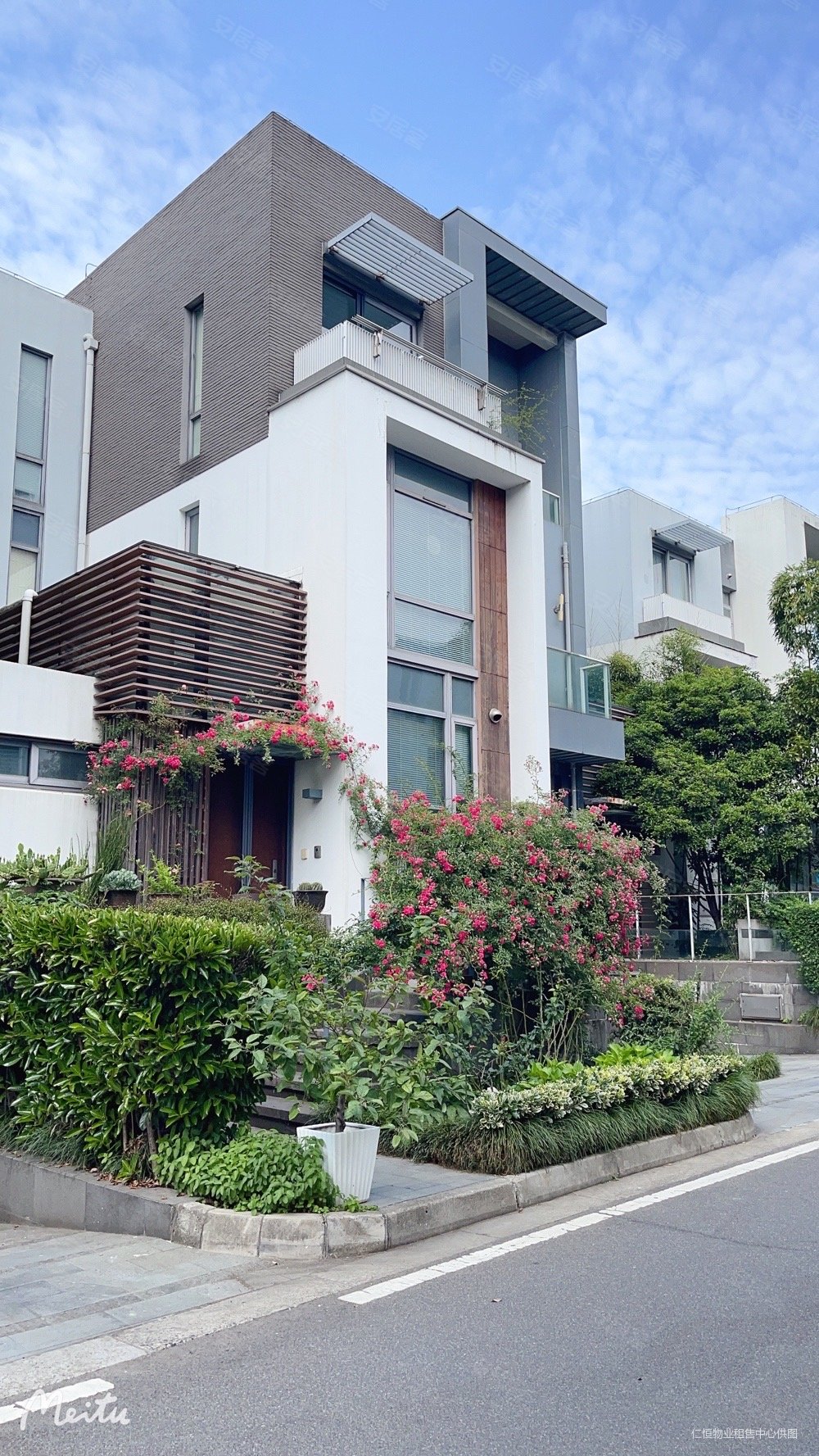 高品质物业管理 一线临湖纯别墅区 经济实用户型诚售,星岛仁恒二手房