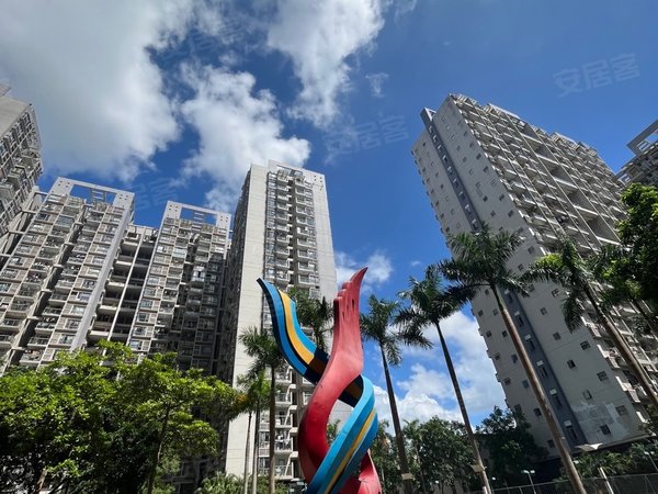 深圳龙岗平湖华南西苑华南西苑复式三房民水民电通燃气带阳台地铁口