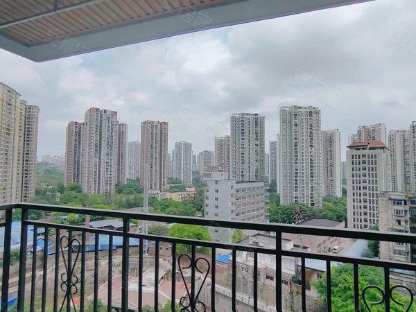 重庆江北石马河名门山庄(三期)名门山庄  朋友的房子  无中介 压一付