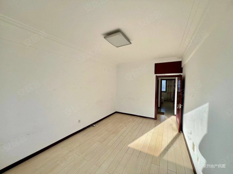 丹建锦园2室1厅1卫78㎡南北44.8万