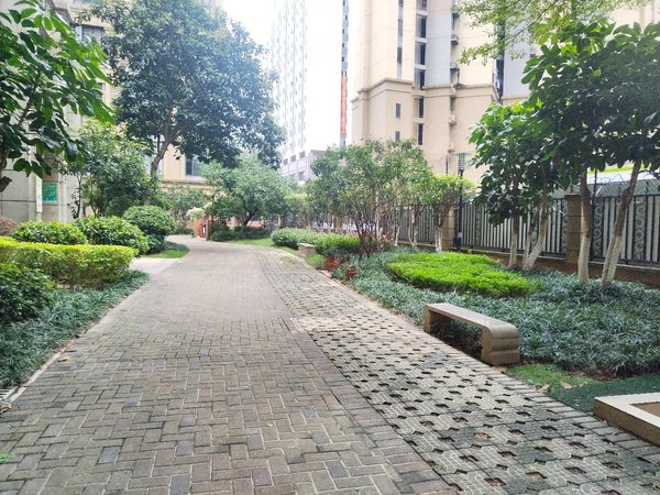 南宁西乡塘相思湖新区中海御湖熙岸中海御湖熙岸岸,两房配套齐全,拎包