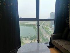 紫鑫御湖湾 湖景精装公寓 家电齐全 仅需1200月 随时住