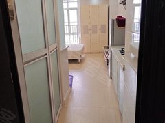 泗洪青阳街道顺河路可月付,富园天郡公寓精装修设施齐全拎包入住干净利索出租房源真实图片