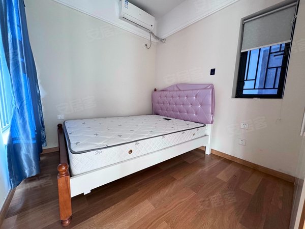 深圳龙岗横岗荣德雨辰公寓横岗地铁站,荣德国际精装两房 拎包入住