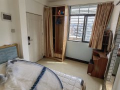 雅源长租公寓2号楼23平单间带空调及齐全家具750元月
