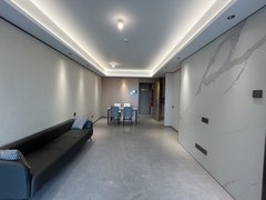 深圳宝安马安山今日新上 11号线马鞍山150米 小区带商业 近学校 密码看出租房源真实图片