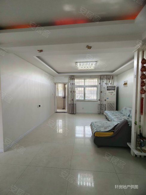 福成花园三室中装132平85万各出各税送车库