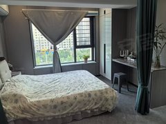 阿克苏阿克苏市阿克苏城区东湖一号 精装修 单身公寓 带空调 月租2200 拎包入住出租房源真实图片