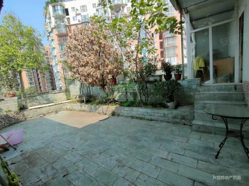 成都房产网>成都二手房>武侯二手房>五大花园二手房>红运花园馨苑>800