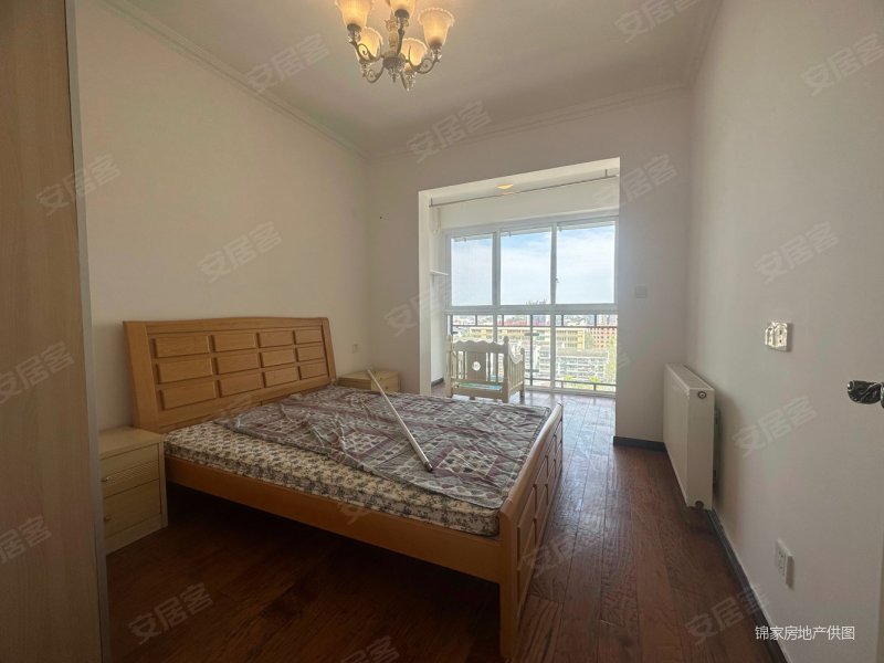 游仙区科学城旁标准四室双卫 装修保护得不错证件齐全随时可看房,富临