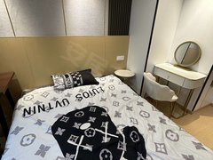 房东直Z！胜太路地铁口 精装修公寓 可短租0中介拎包入住!