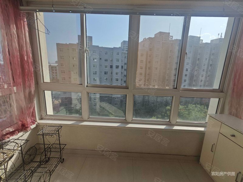 锦泰花园电梯精装两居  回二北塔 采光很棒 无大税