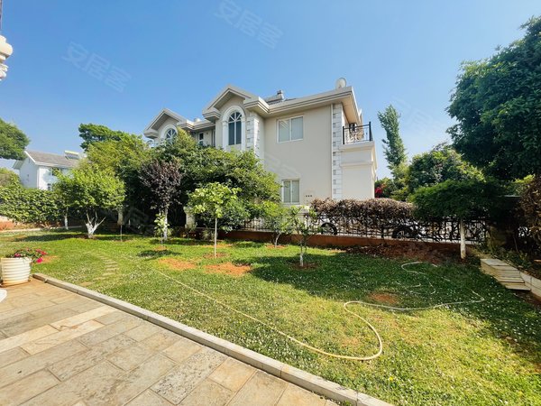 昆明西山滇池度假区黄金海岸别墅黄金海岸别墅  带花园  私家车位