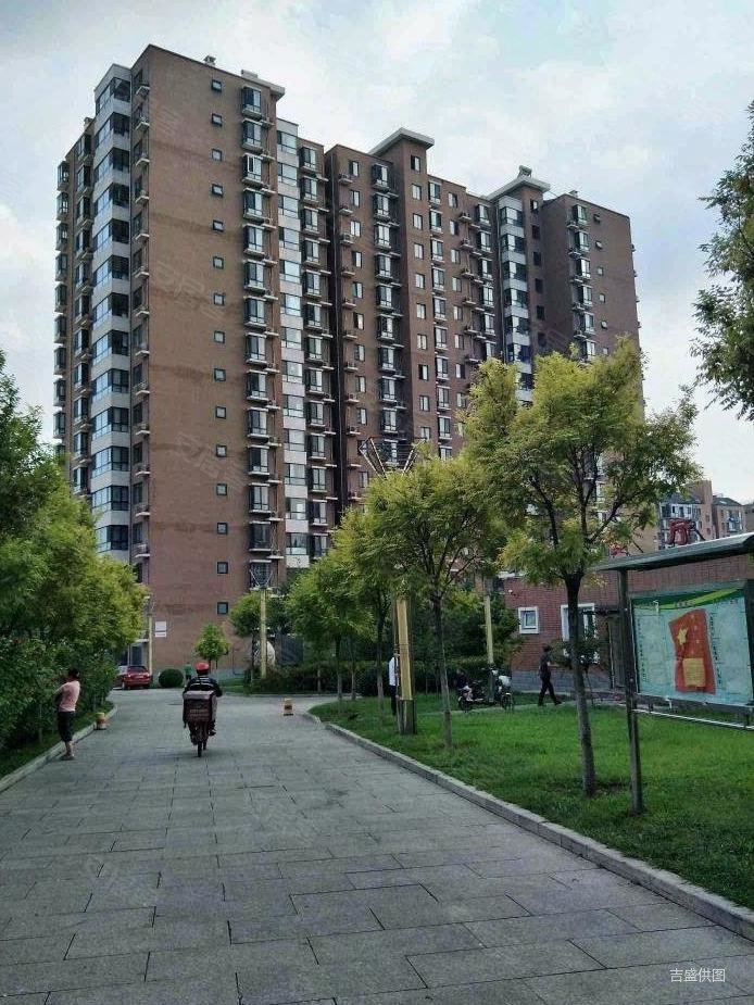 玉泉北里2室1厅1卫98.36㎡南608万