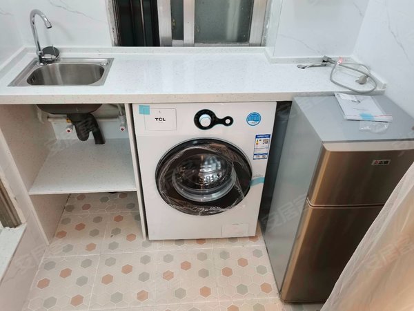 深圳南山南山地铁口南山村f603我叫黄勇,9号线,荔林南油深大南粤海门