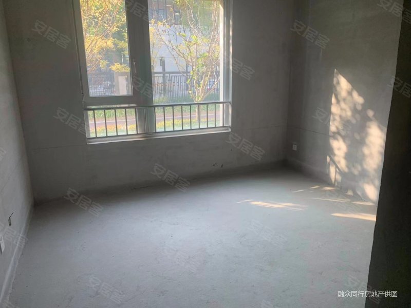 环境优美 改善,格调松间北里二手房,378万,3室2厅,2卫,142平米-天津