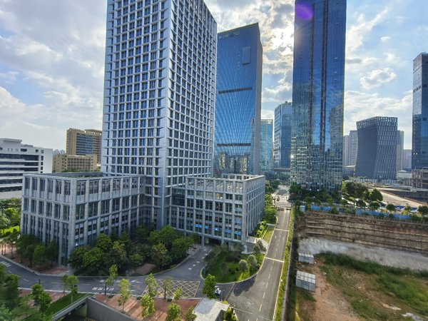 南宁良庆良庆镇阳光城时代中心五象总部核心 地铁口 复式精装两房 小