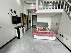 庆阳西峰西峰城区附二小附近复式一居室，拎包入住，停车方便，随时看房出租房源真实图片