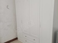 防城港港口中央商务区近公车镇，民水民电，出行便利配套齐全出租房源真实图片