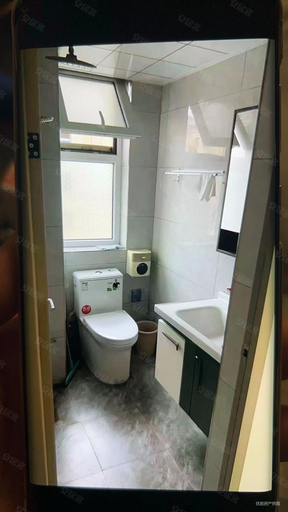 柠檬小镇3室2厅2卫123㎡南56万