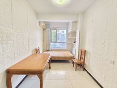 禹城城区东方大厦出租 单身公寓一室家具全有空调月租500 随时看房出租房源真实图片