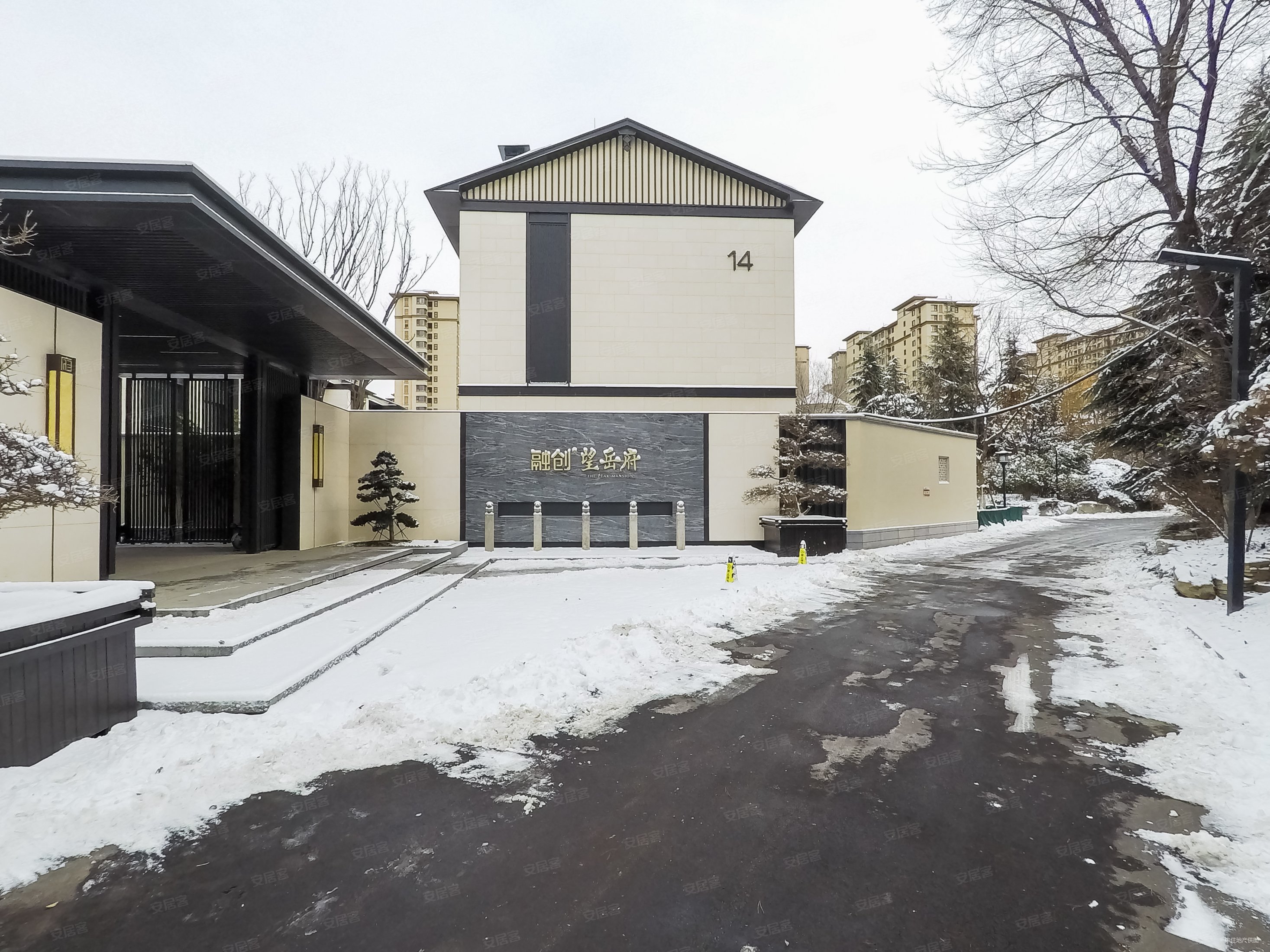 融创望岳府5室3厅3卫480㎡南北850万