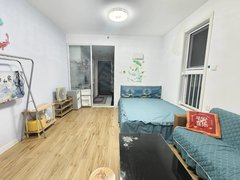 乳山银滩长江路银滩高档小区金鼎银龙湾电梯一居室家具家电齐全有网络民水民电出租房源真实图片