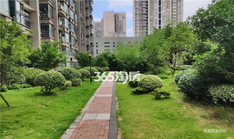 必看好房 百家湖 高尔夫国际花园 飞机户型 全屋地暖 有钥匙