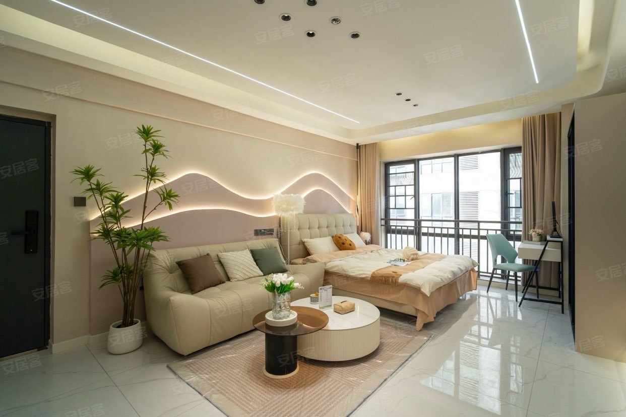 原图实拍实价！侯家塘摩天一号十二兽一室一厅！押一付一拎包入住