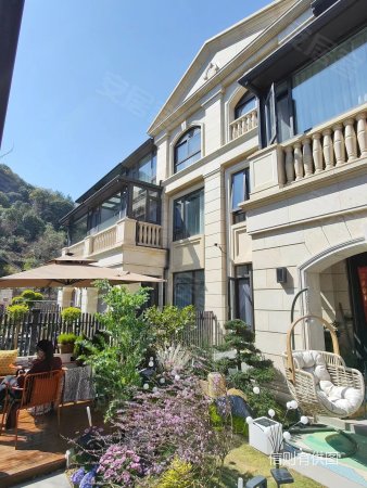 金融城双子塔豪装商业别墅丨人人可买丨办公接待丨可做民宿