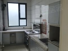 沂源城区佳惠新天地源泰花园四楼两室两厅一年12500带车库出租房源真实图片