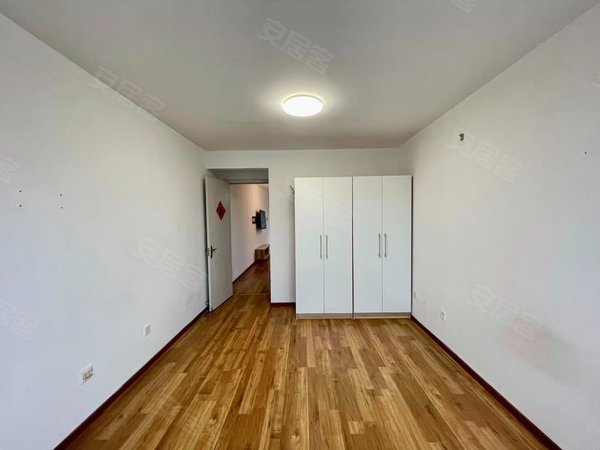 齐河燕保祈东家园二期7号线焦化厂 双合 化工路 燕保祁东家园精装南北