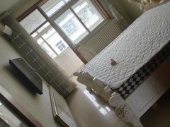 淄博桓台县中心大街五里东区5楼出租,精装三室,家具家电齐全,房子干净。带储藏室出租房源真实图片