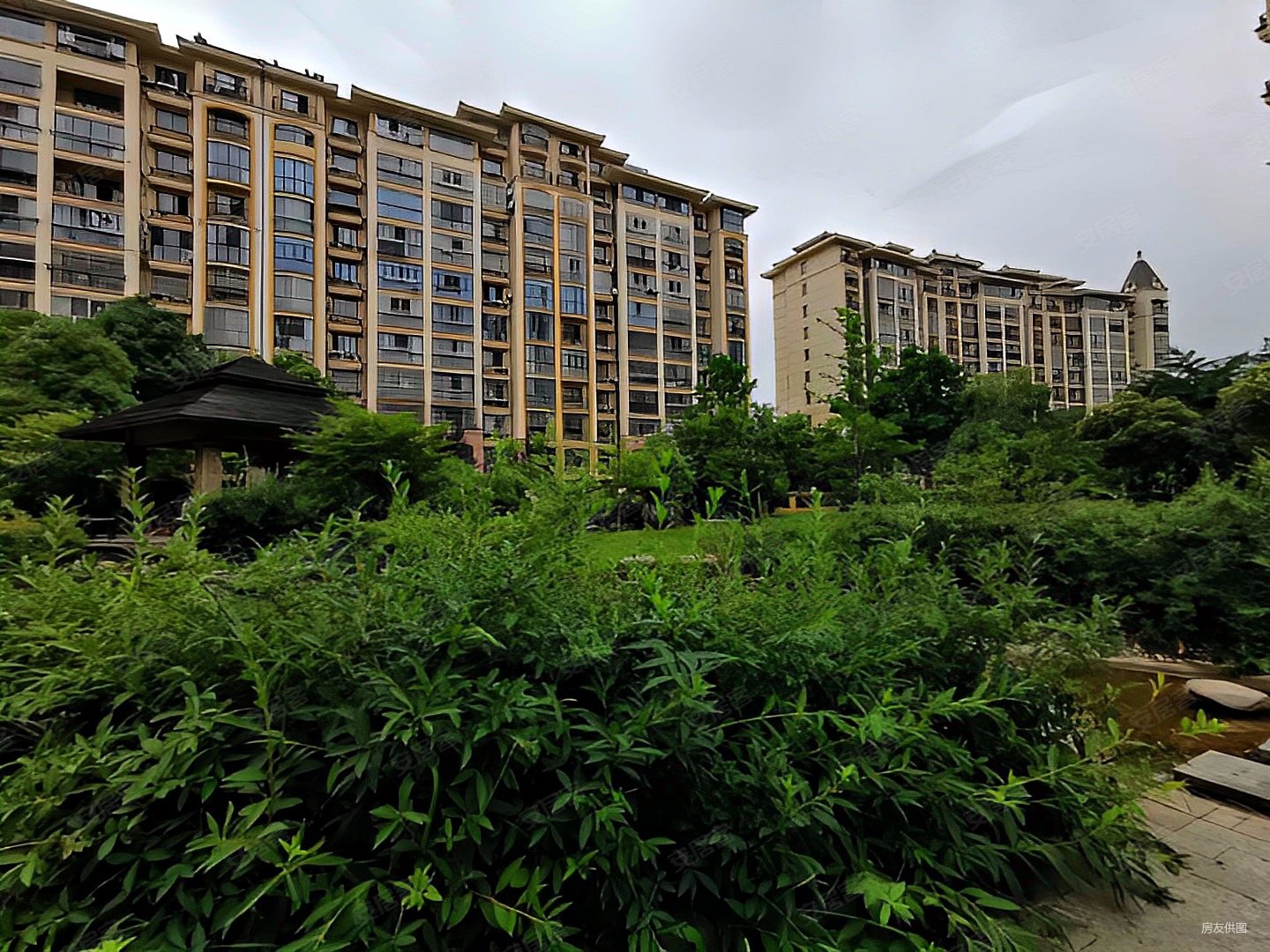 青山湾花园新上二期好房凤凰层视野好拎包入住看房随时约