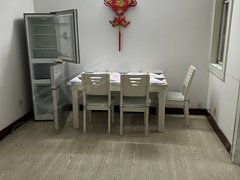 镇江丹阳八佰伴龙凤新村 两室两厅一卫 精装修 设施齐全 拎包入住干净整洁出租房源真实图片