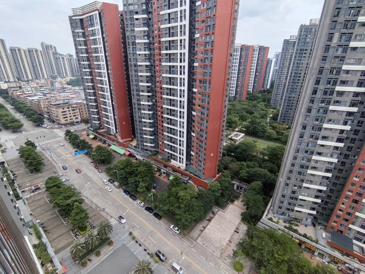 中海水岸城六期精装带车位出售