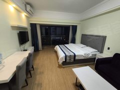 威海高区利群东方新天地650短租可以随时看房，一室一厅一卫精装修出租房源真实图片