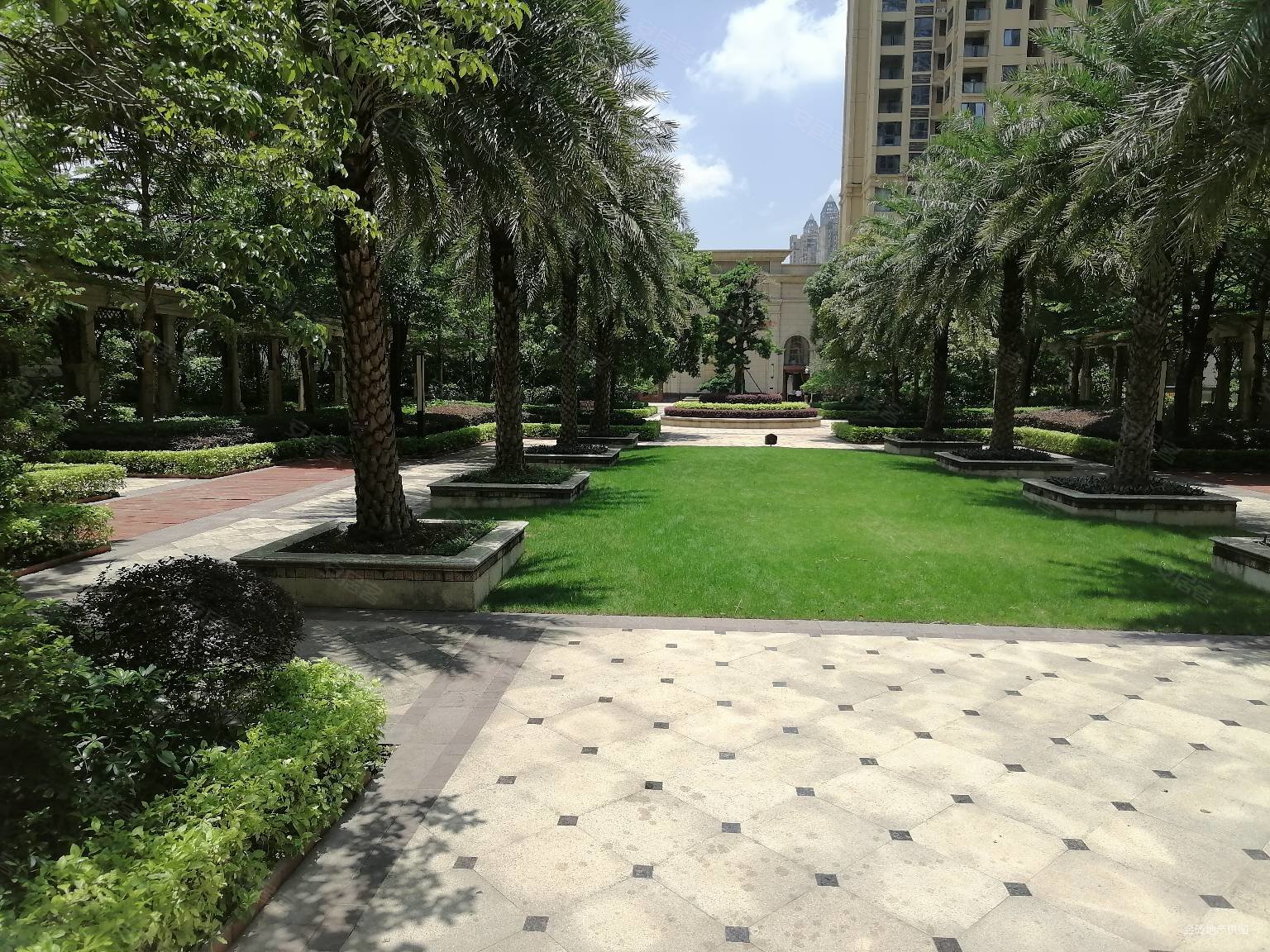 惠州房产网>惠州二手房>惠城二手房>金山湖二手房>富辰汇珑湾>