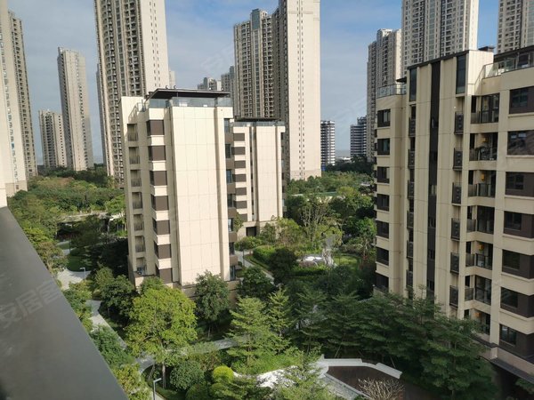 珠海高新区唐家湾仁恒滨海半岛(五期)仁恒五期 精装新房 南北通双阳台