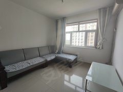 阳谷狮子楼街道狮子楼后吕小区电梯中层两室两厅一卫家具家电齐全,拎包入住出租房源真实图片