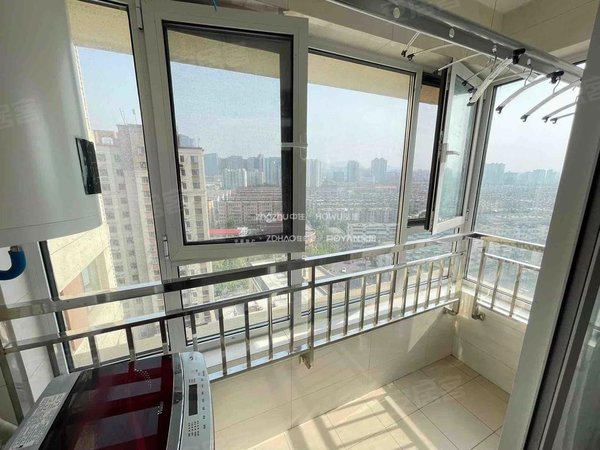 【多图】山钢鸿悦华府,洪家楼租房,电梯房 拎包入住精装修 两室一厅