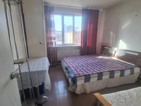 包头青山九星电子大厦迎宾小区迎宾小区70平米2室1厅850全家具家电拎包入住出租房源真实图片