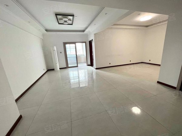 【多图】三桥大厦,三桥租房,可办公 三桥地铁口 三桥大厦两室精装空房