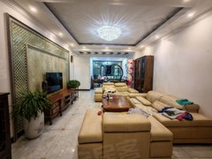 桂林临桂世纪大道山水凤凰城电梯小高层，精装修，三房两厅两卫，三台空调1300出租房源真实图片