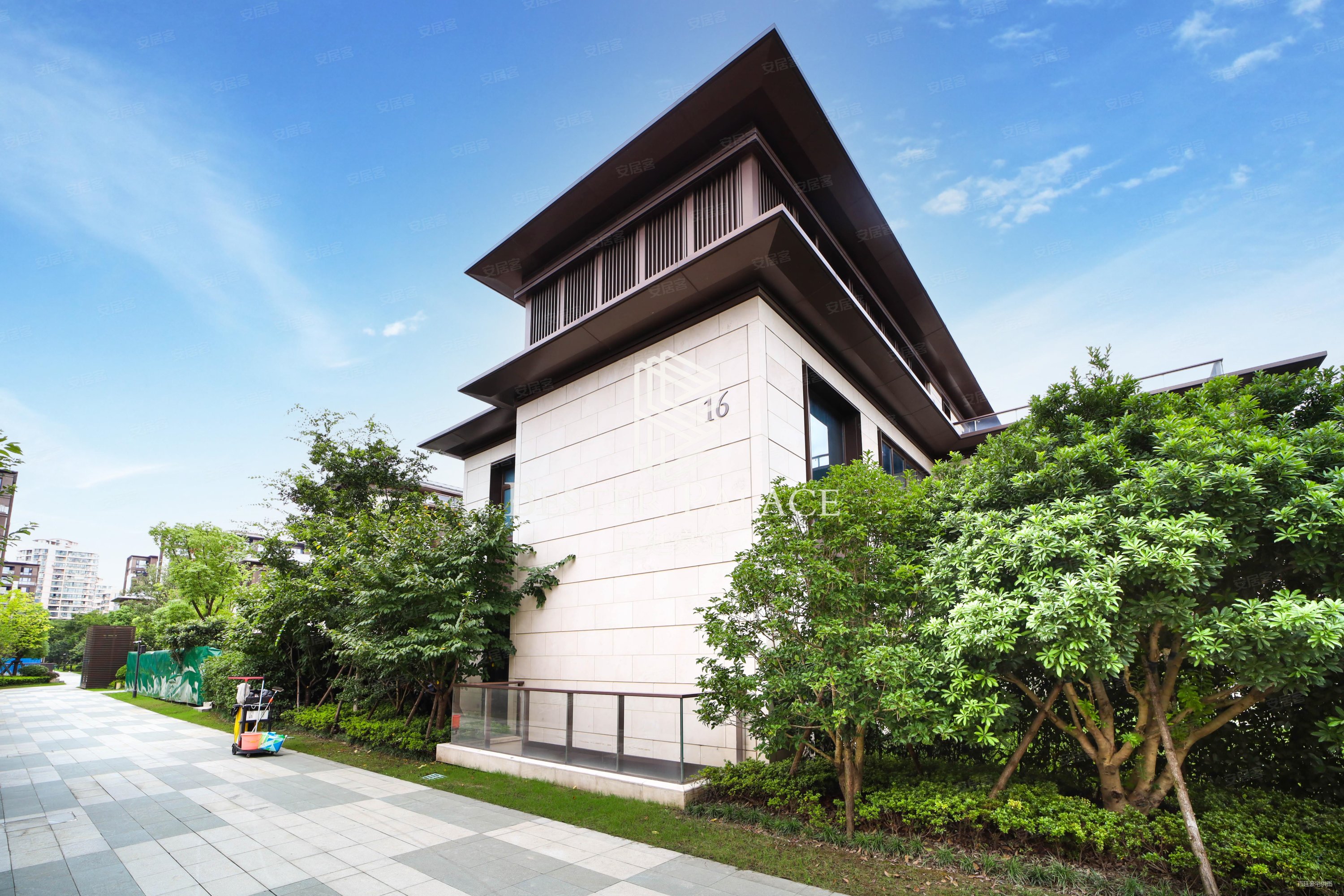 上海房产网>上海二手房>浦东二手房>碧云二手房>碧云尊邸(别墅)>