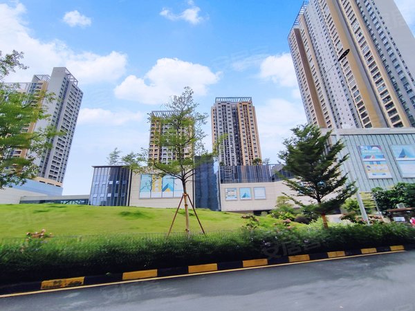 平湖佳兆业广场(商住楼) 1室1厅1卫 电梯房 精装修,龙岗租房-深圳58